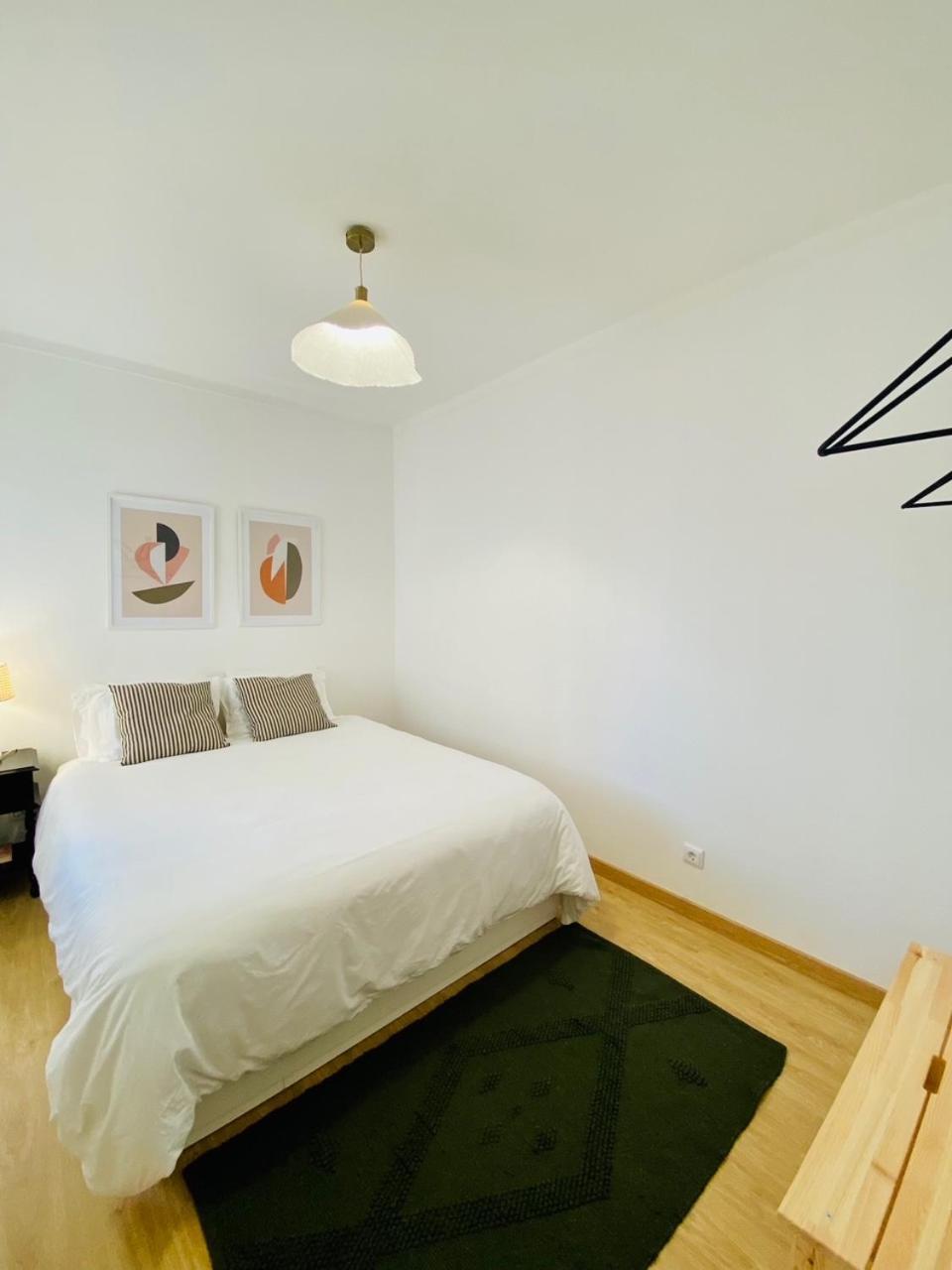 Bright Modern 3 Bedroom In Portimao Downtown Exterior foto
